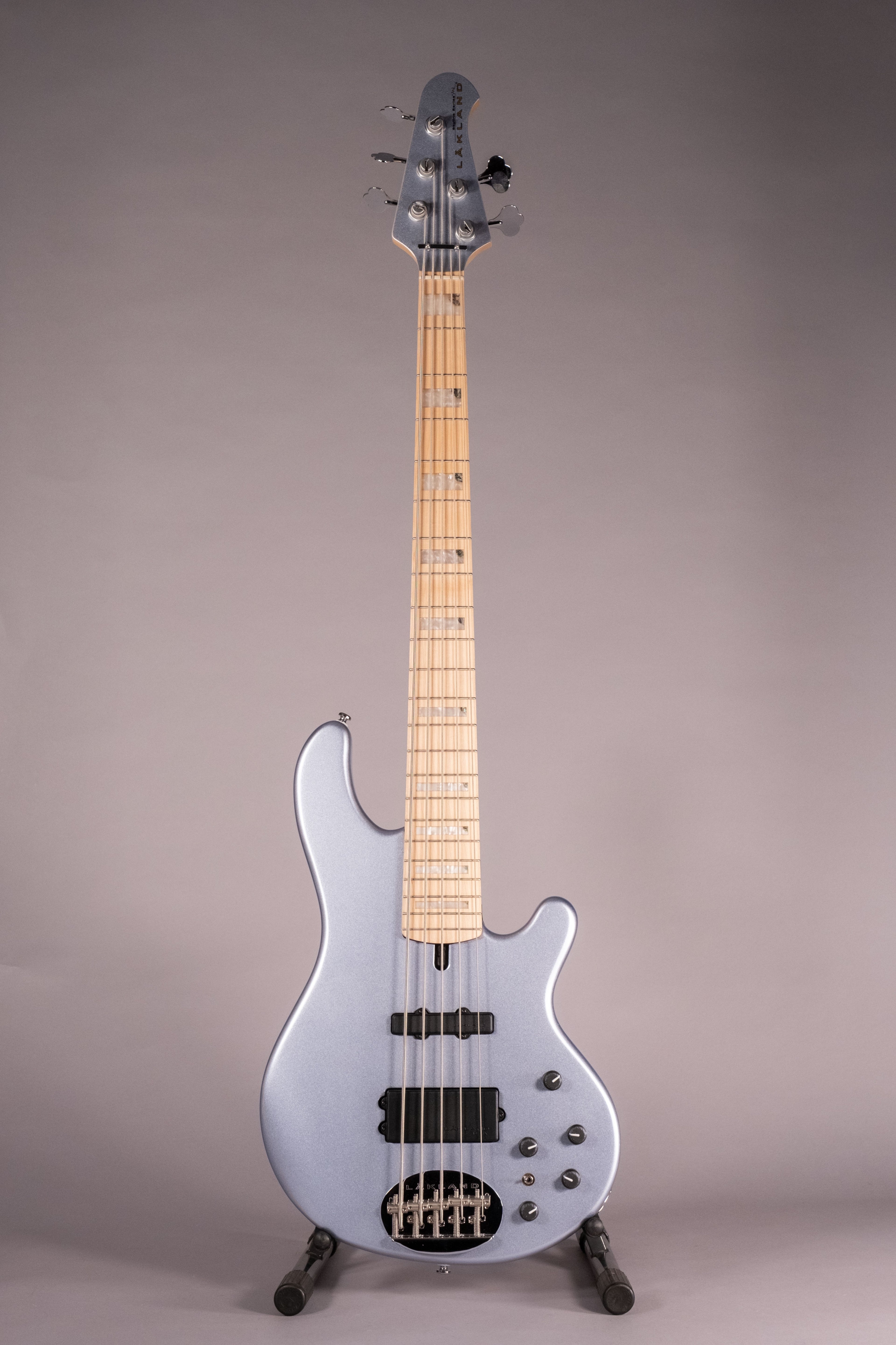 Lakland Skyline 5502 Custom 5 Corde Ice Blue Metallic