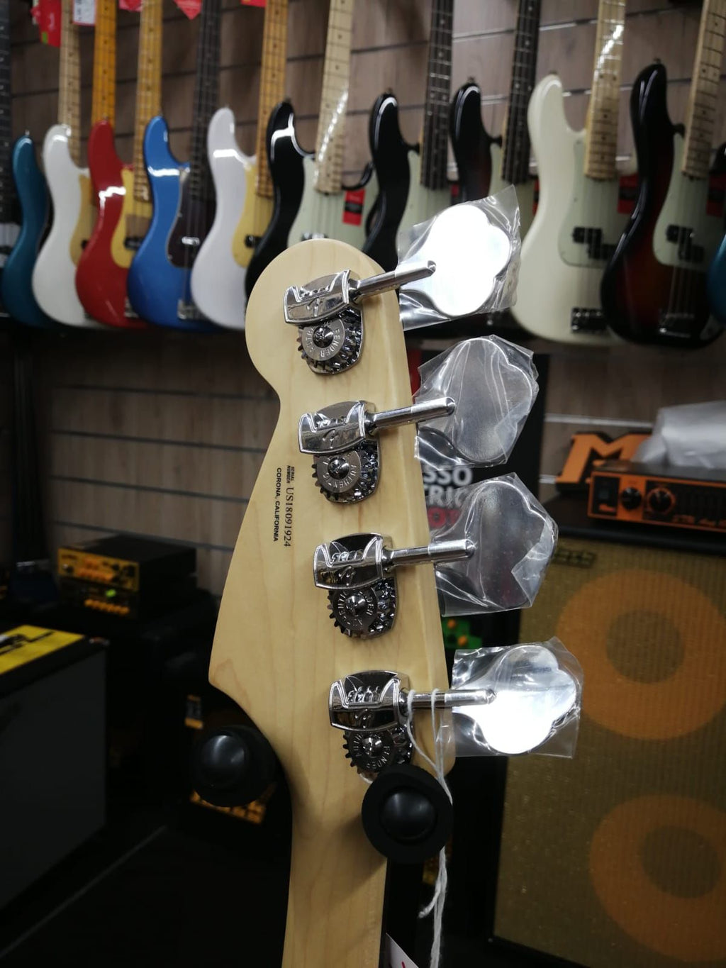 Fender American Performer Mustang Bass Satin Surf Green