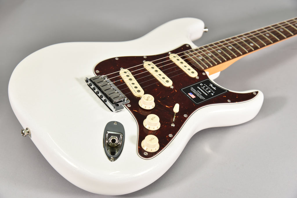 Fender American Ultra Stratocaster Artic Pearl