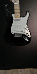 Roland G5 Blk Vg Stratocaster By Fender