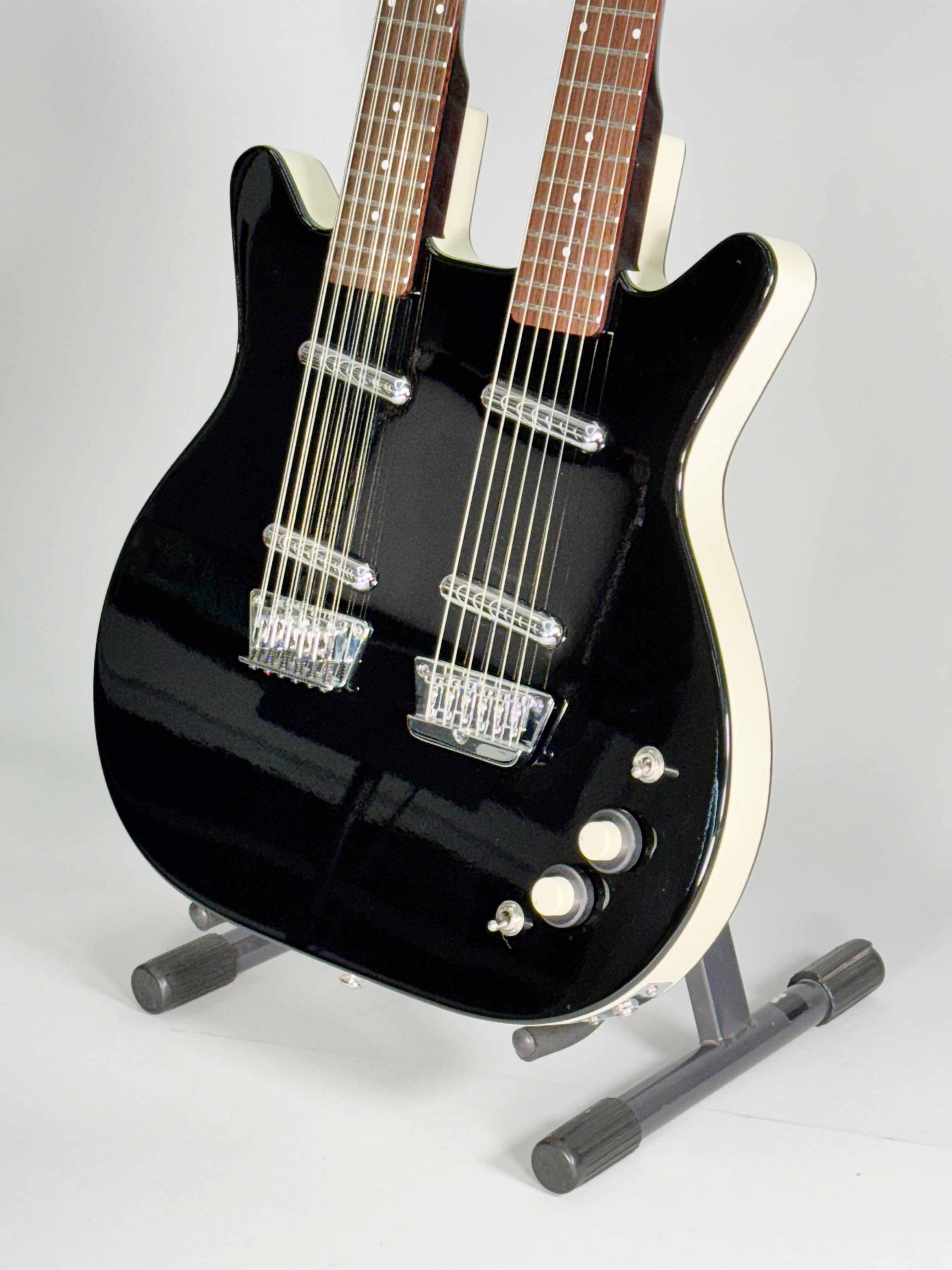 Danelectro Chitarra Elettrica Double Neck 6 e 12 Corde Nera Lucida