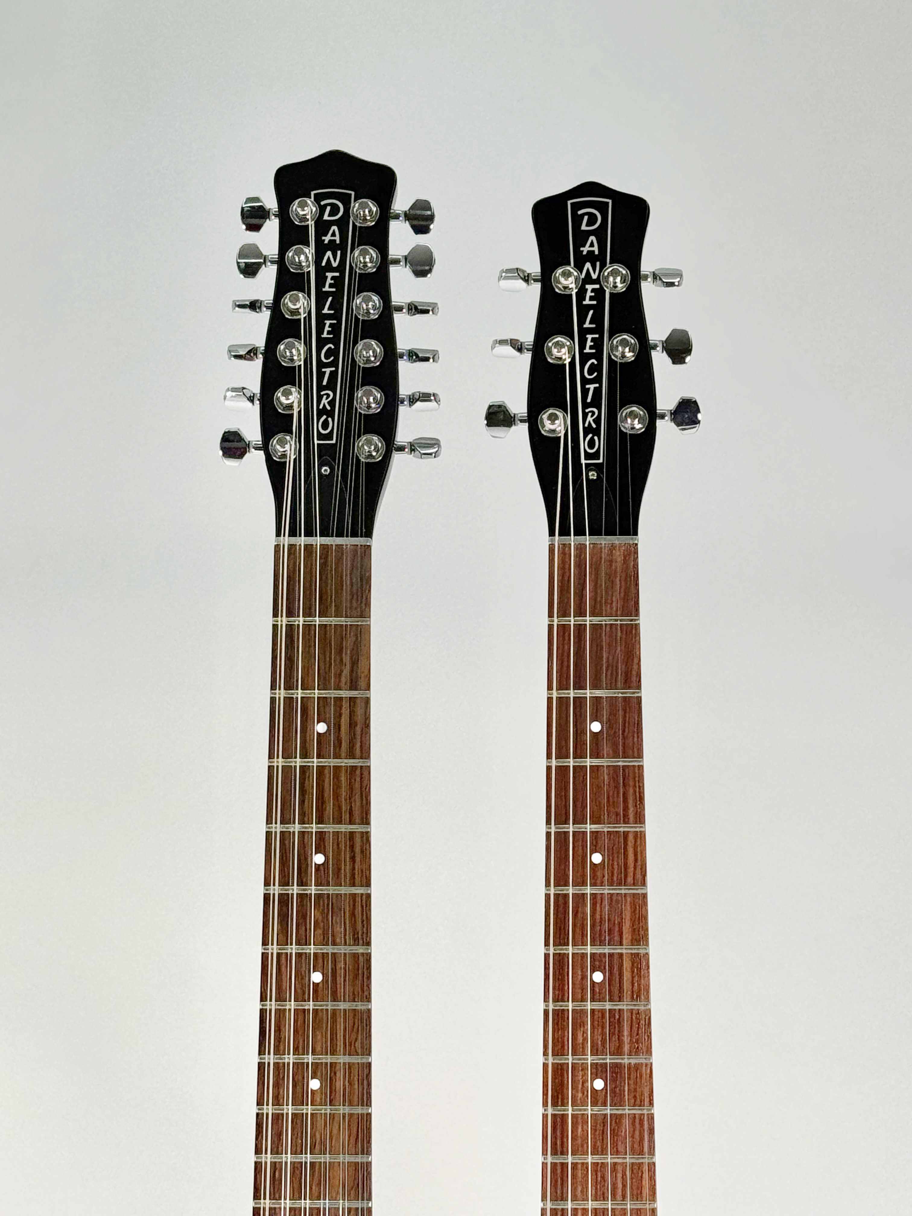 Danelectro Chitarra Elettrica Double Neck 6 e 12 Corde Nera Lucida