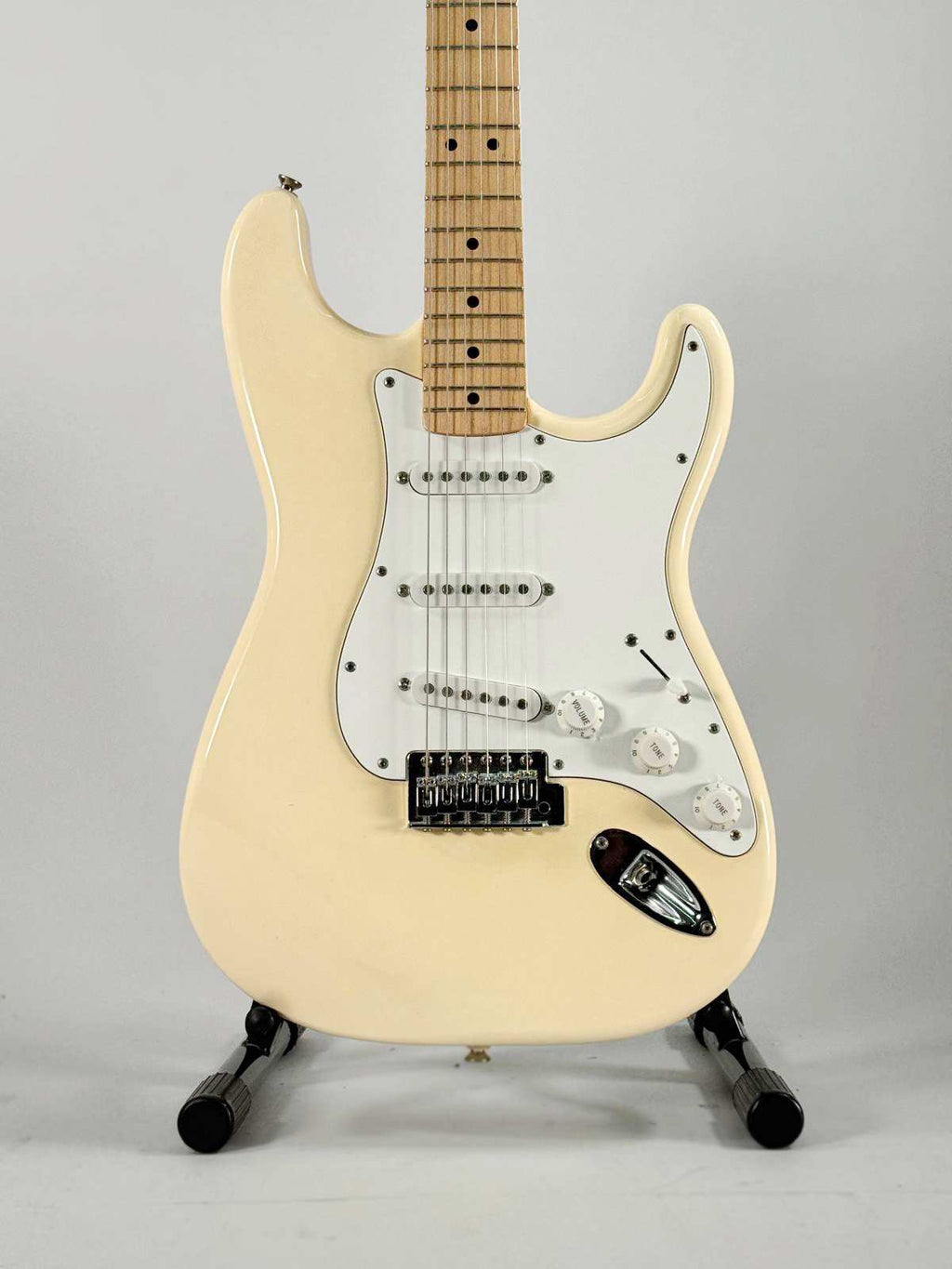 FENDER STRATO AM TRADITIONAL USATA