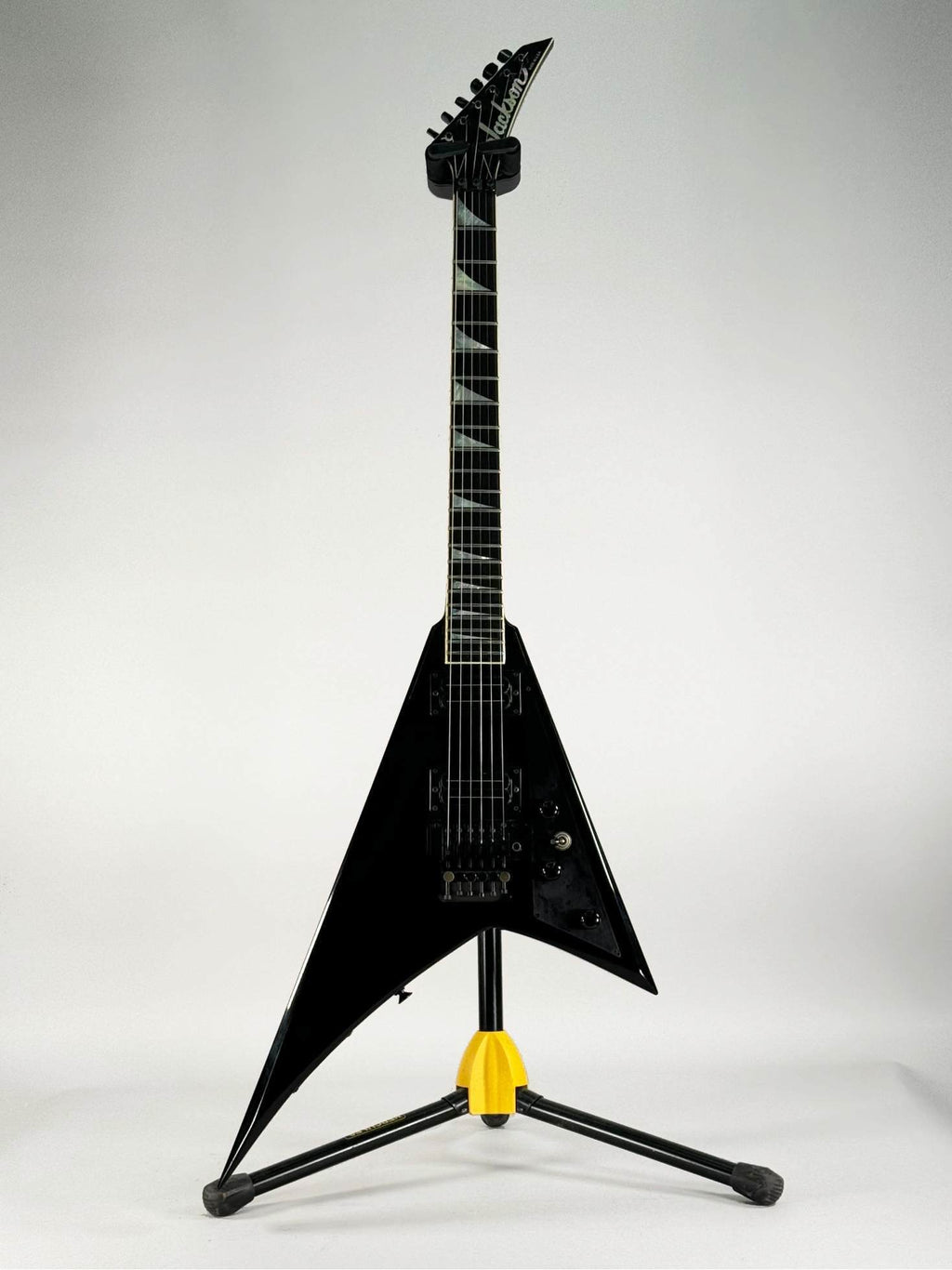 jackson Randy Rhoads V usata