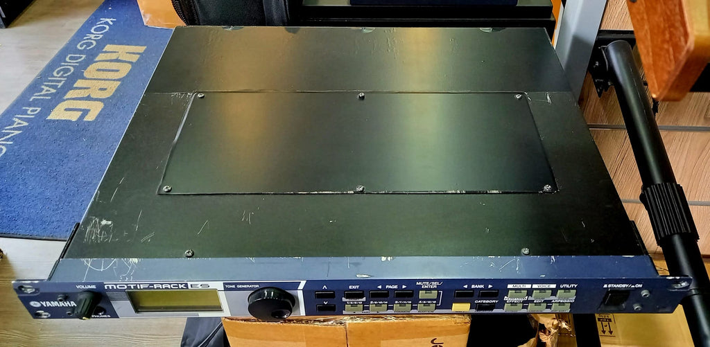Yamaha Motif Rack ES Usato con Borsa