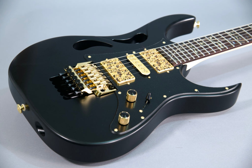 Ibanez Steve Vai PIA3761XB Onyx Black