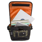 UDG U9450BC/OR - ULTIMATE COURIERBAG BLACK CAMO, ORANGE INSIDE