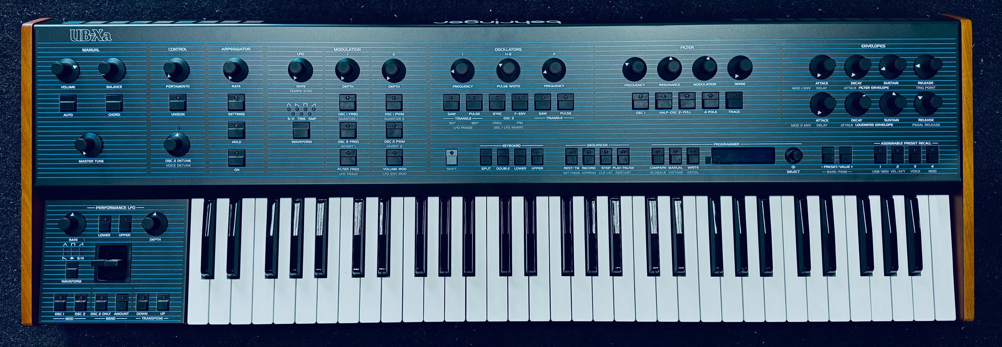 Behringer UB-XA ultimo rimasto