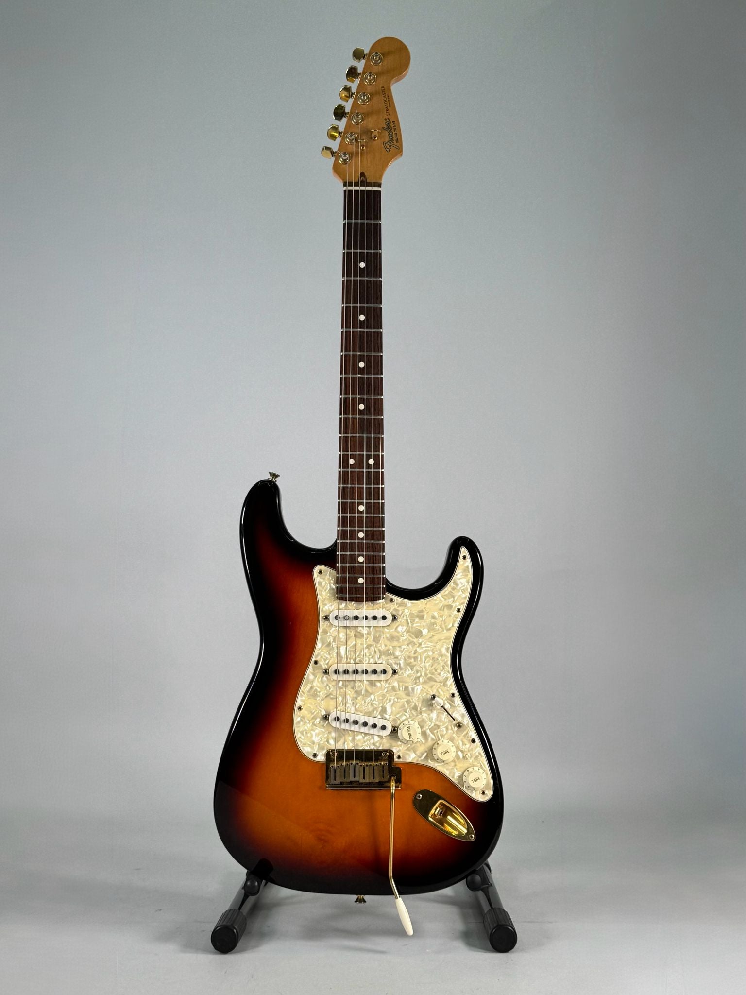 FENDER STRATO DLX SPECIAL ED '92 USATA