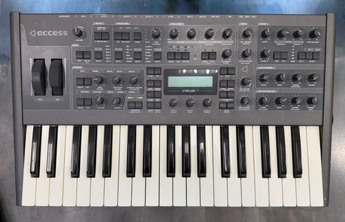 Access Virus TI2 Dark Star Usato