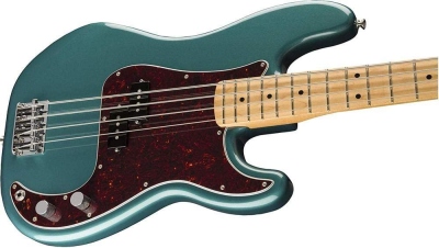 Fender Limited Edition Player Precision Bass Ocean Turquoise