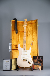 Fender Custom Shop 1957 Stratocaster Nos Gold Hw Aged White Blonde