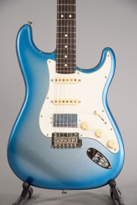 Fender Limited Edition American Showcase Stratocaster HSS Sky Burst Metallic