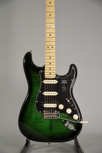 Fender Player Stratocaster Hss Limited Green Burst Chitarra Elettrica