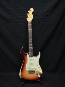 Fender 60 Stratocaster relic 2017 usata