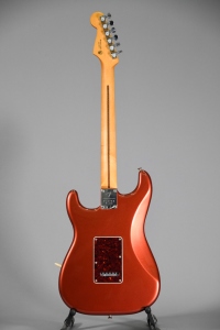 Fender Player Plus Stratocaster Aged Candy Apple Red