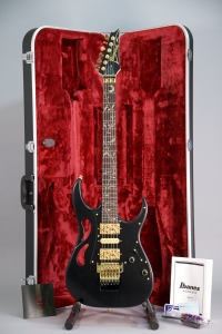 Ibanez Steve Vai PIA3761XB Onyx Black con Case