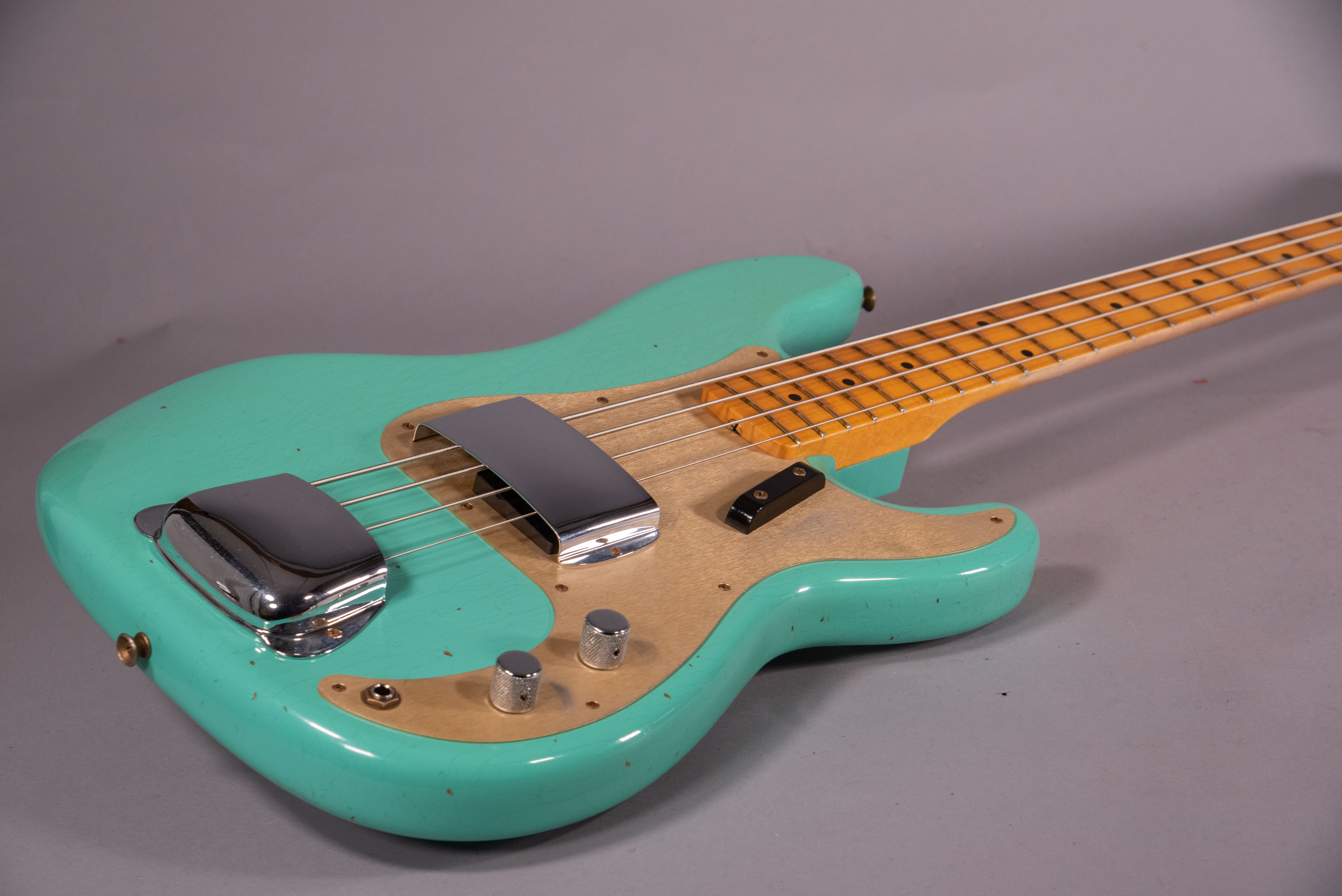 Fender Custom Shop 1959 Journeyman Relic Precision Bass Faded Aged Seafoam Green