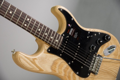 Fender Limited Edition Stratocaster Sandblasted Natural Rosewood