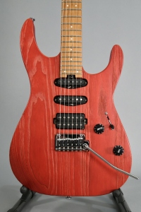 Charvel Pro Mod Dk24 HSS Red Ash