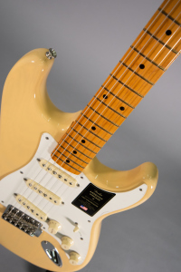 Fender American Vintage II 1957 Stratocaster Vintage Blonde