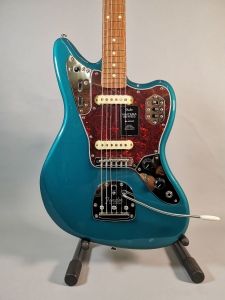 Fender Vintera 60S Jaguar Ocean Turquoise