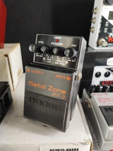 BOSS MT-2 METAL ZONE USATO