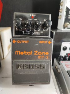BOSS MT-2 METAL ZONE USATO
