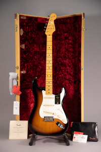 Fender American Vintage II 1957 Stratocaster 2 Color Sunburst