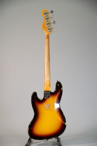 Fender Ltd 2022 62 Jazz Bass Heavy Relic Ebony Fingerboard Fretless