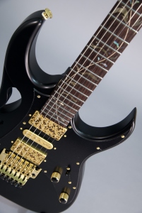 Ibanez Steve Vai PIA3761XB Onyx Black con Case