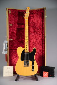 Fender American Vintage II 1951 Telecaster Butterscotch Blonde