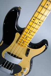 Fender Custom Shop Limited Edition 1958 Precision Bass Relic Aged Black