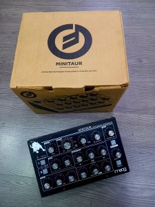 Moog Minitaur Usato