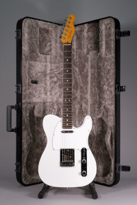 Fender American Ultra Telecaster Artic Pearl