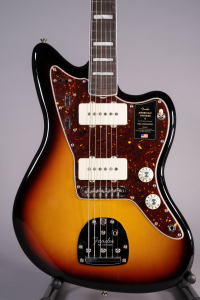 Fender American Vintage II 1966 Jazzmaster 3-Color Sunburst