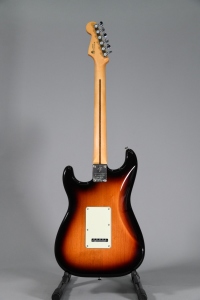 Fender Player Plus Stratocaster 3 Color Sunburst