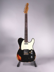 Fender Custom Shop 1960 Telecaster Heavy Relic Aged Black over Chocolate