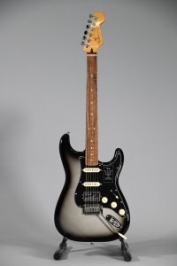 Fender Player Plus Stratocaster Hss Silverburst