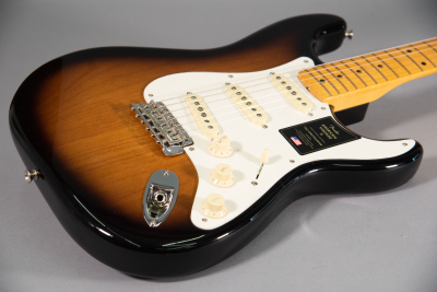 Fender American Vintage II 1957 Stratocaster 2 Color Sunburst