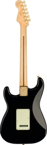 Fender Player Stratocaster Maple Neck Black