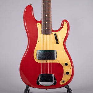 Fender 1959 Precision Bass Journeyman Relic Aged Dakota Red