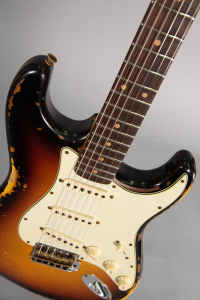 Fender custom shop 1960 Stratocaster Heavy Relic Faded Aged 3 Color Sunburst