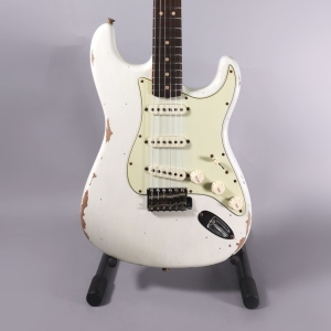 Fender Custom Shop Ltd 1963 Stratocaster Heavy Relic Aged Olympic White