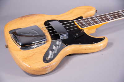 Fender Custom Shop Jazz Bass Heavy Relic Aged Natural Limited Edition