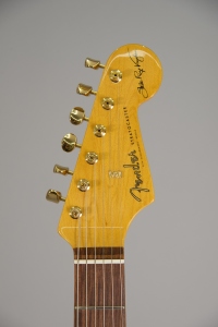 Fender Stratocaster Stevie Ray Vaughan  Pau Ferro 3Tone Sunburst