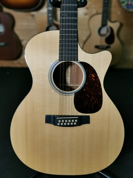 Come Si Accorda Una Chitarra 12 Corde