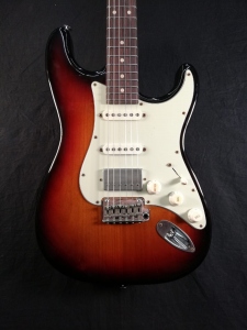 Suhr Classic S Antique Roastd 3 Tone Sunburst