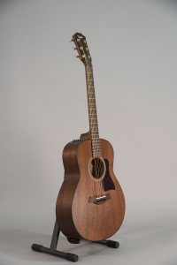 Taylor Gte Mahogany Electro Acoustic Guitar 