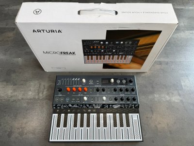 Artirua Microfreak Usato